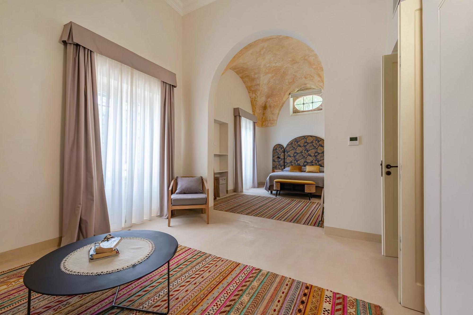Villa Vallone Apartments กาลาตีนา ภายนอก รูปภาพ
